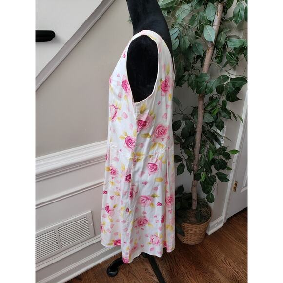 R&K Flared Dress Womens Size 18 White Floral Zip Back Pleated Skirt Heart Neck - Picture 11 of 11